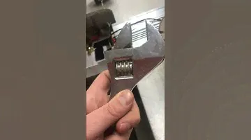 Ключ разводной